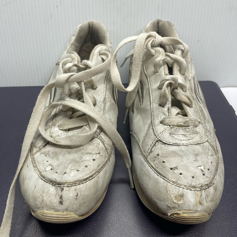 Cheer shoes Loved Size 6